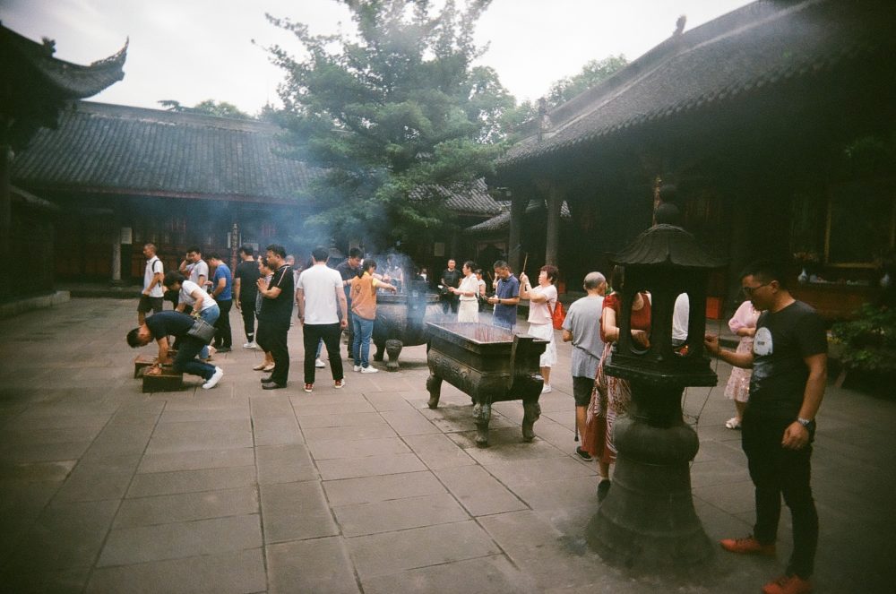 inside Wenshu Monastery, Chengdu